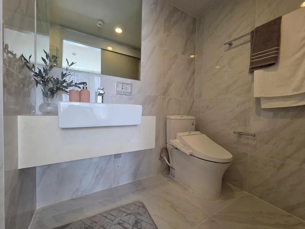 Property photos for Ideo Mobi Sukhumvit 40
