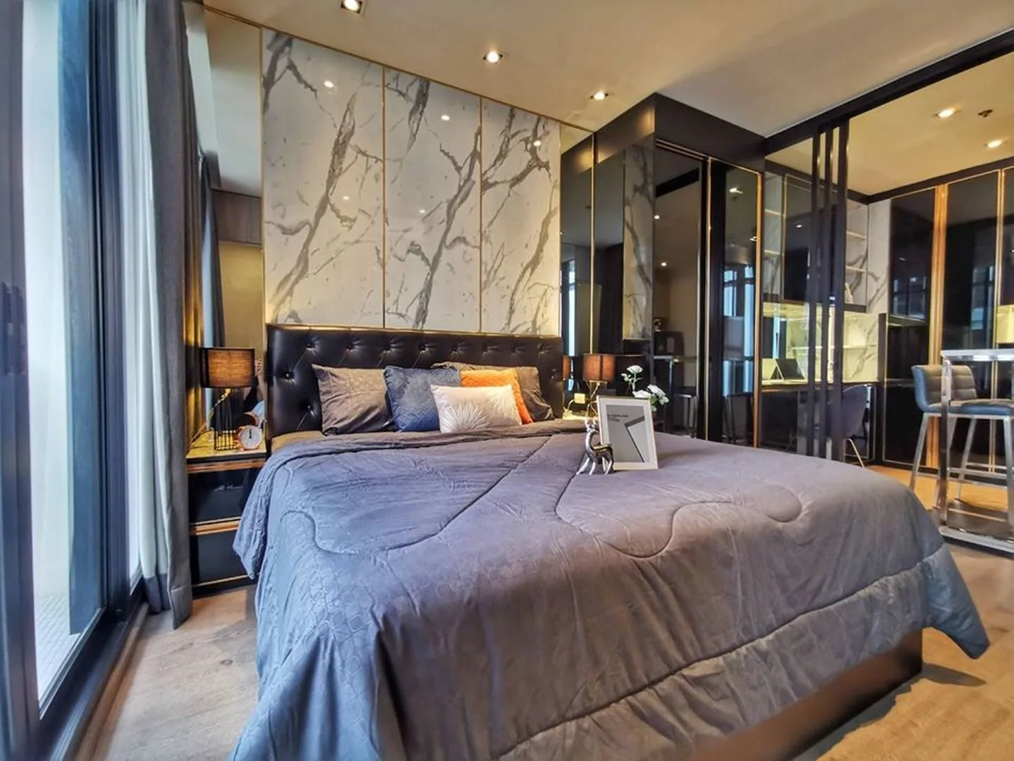 Property photos for Park Origin Phromphong