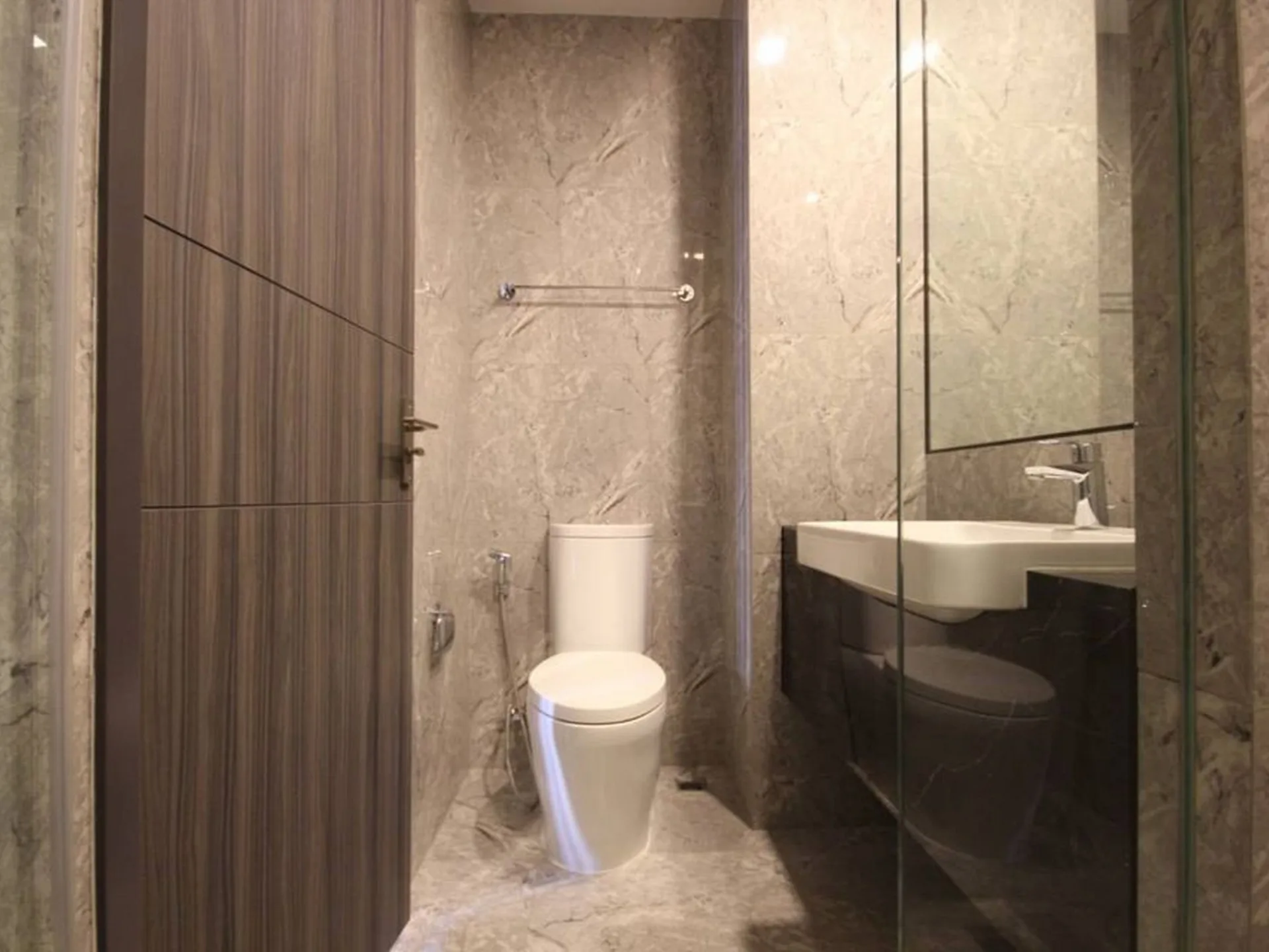 Property photos for Ashton Asoke
