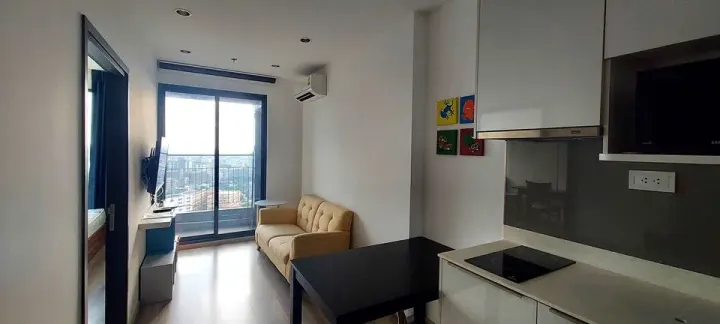 Property photos for IDEO Mobi Sukhumvit 66