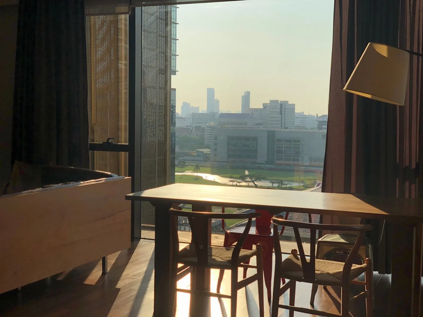 Property photos for Hansar Rajdamri