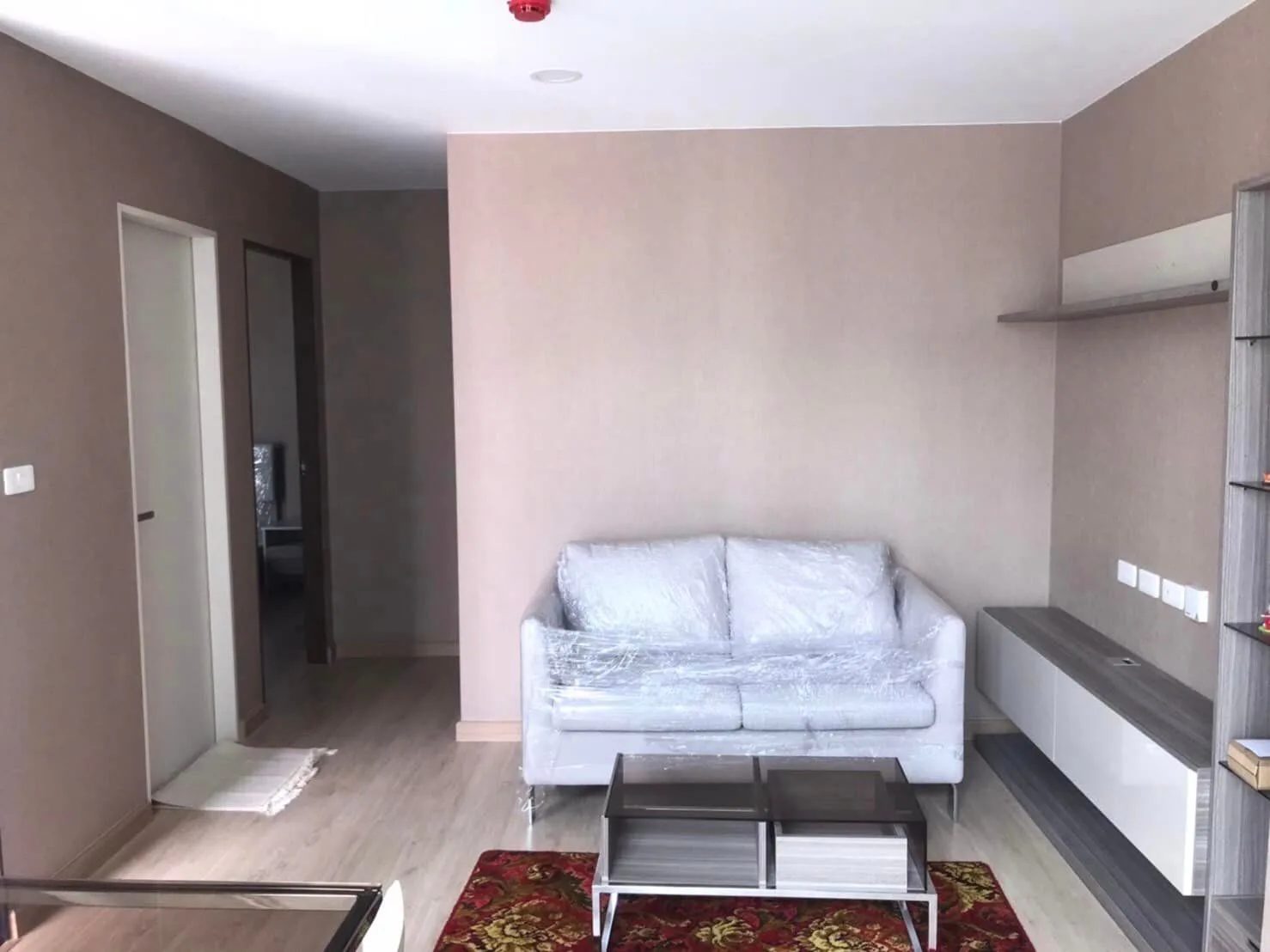 Property photos for The Cube Urban Sthorn - Chan