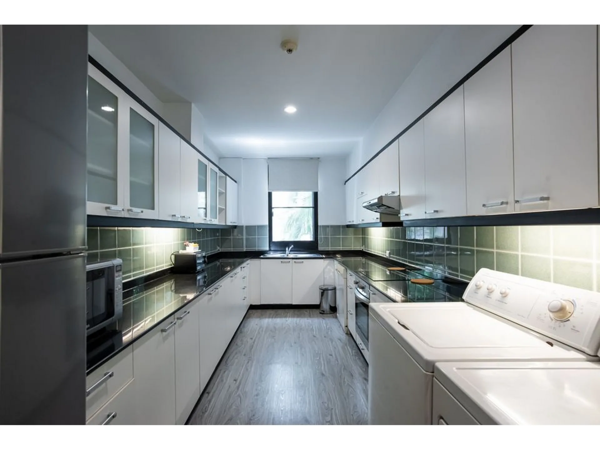 Property photos for Benviar Tonson Residence