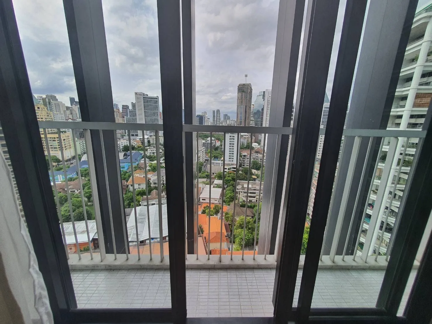 Property photos for Park Origin Phromphong