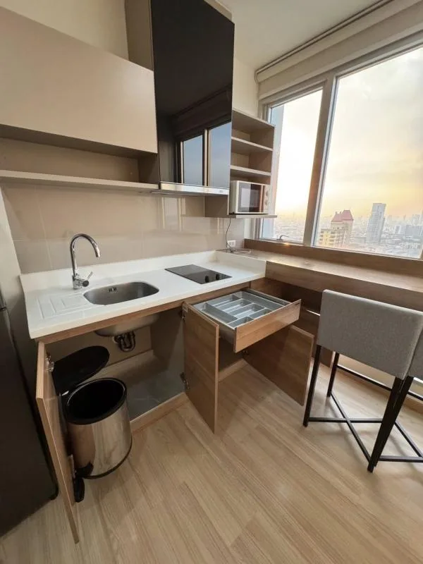Property photos for Rhythm Phahol-Ari