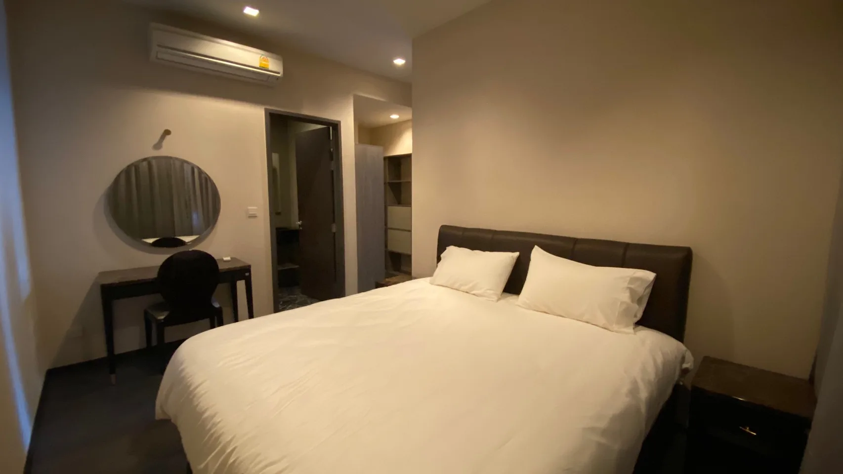 Property photos for Edge Sukhumvit 23