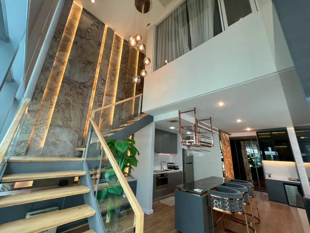 Property photos for The Room Sukhumvit 21
