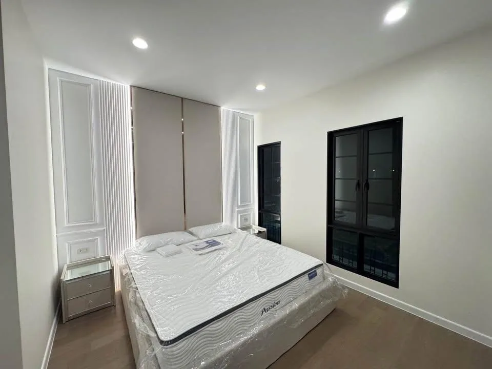 Property photos for Burasiri Panya Indra