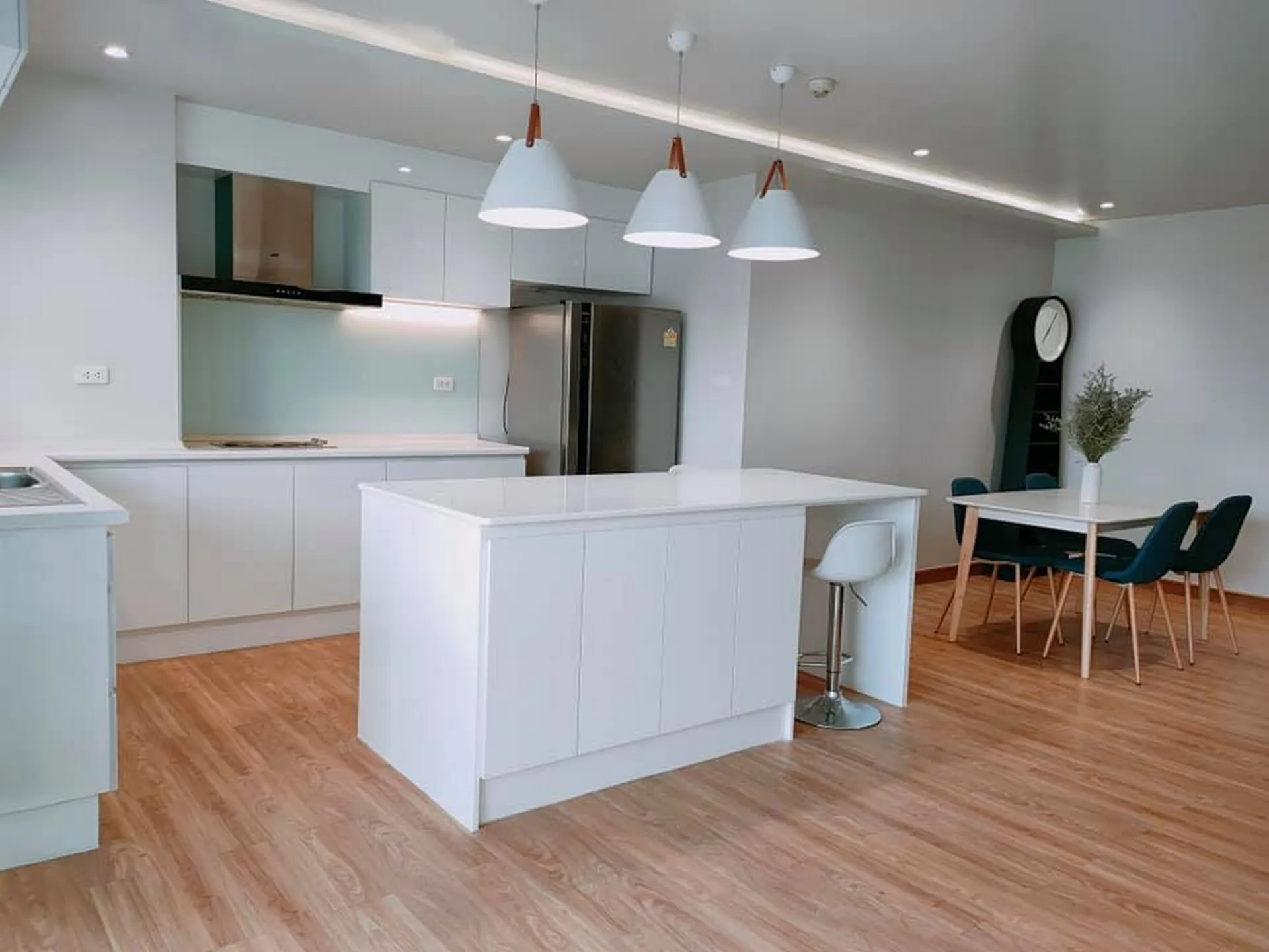Property photos for Royal Castle