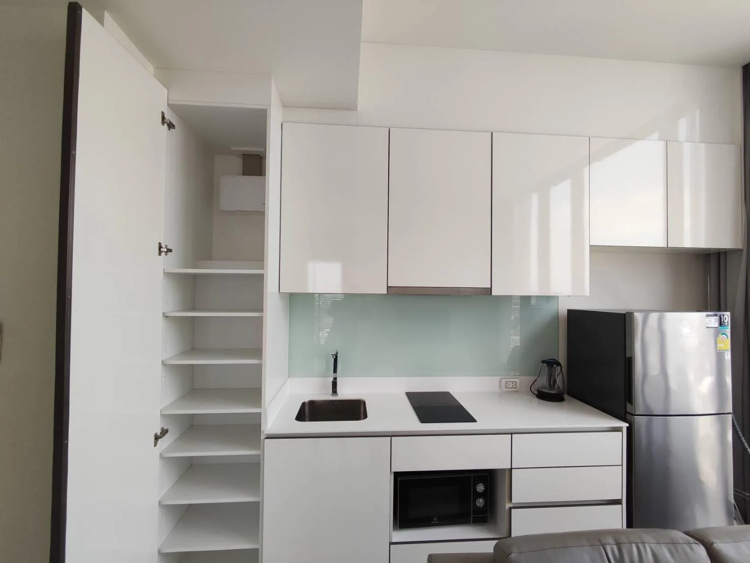 Property photos for Mazarine Ratchayothin
