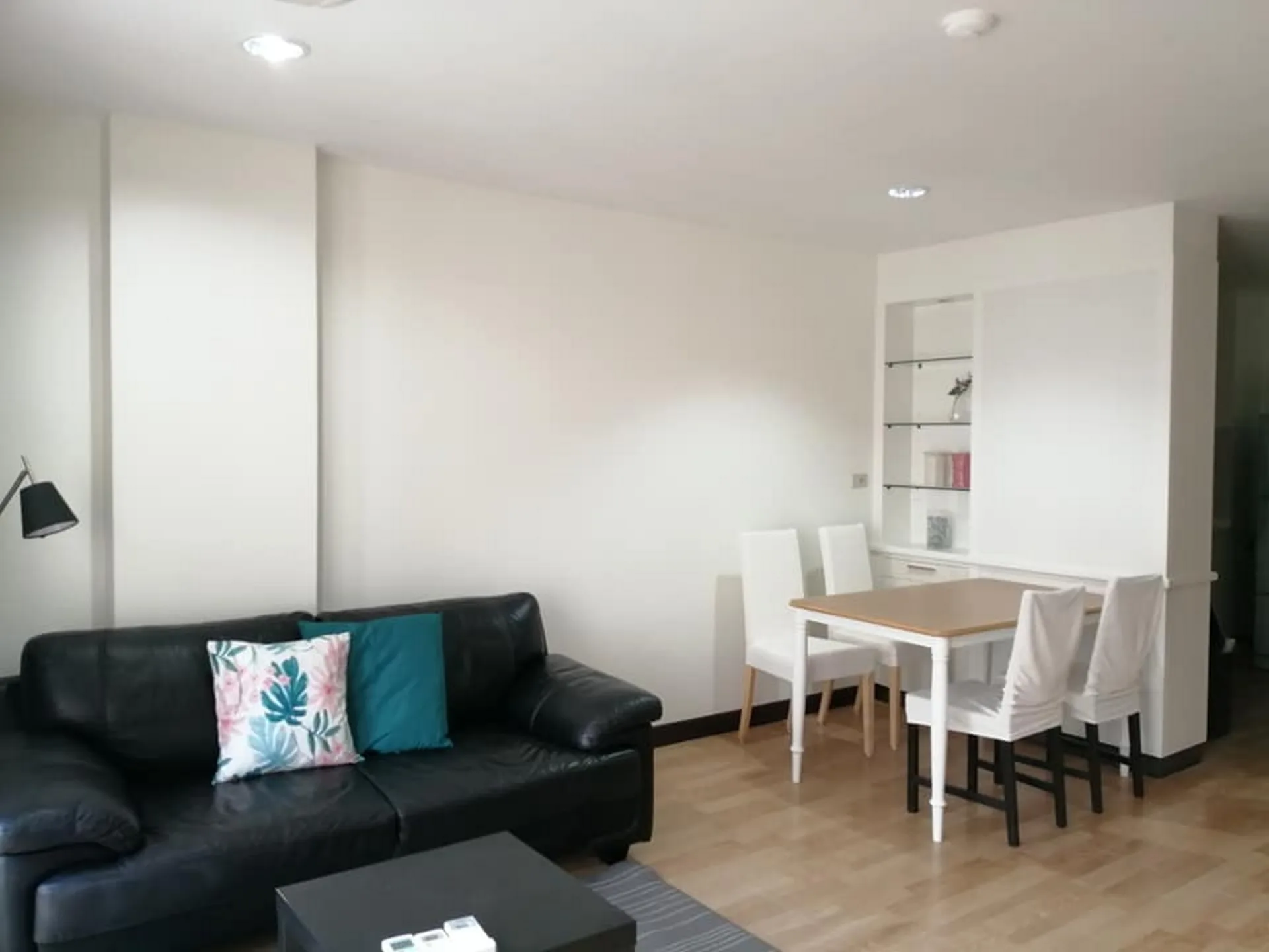 Property photos for Green Point Silom