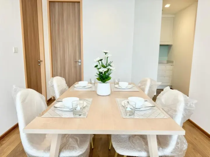 Property photos for Noble BE 33