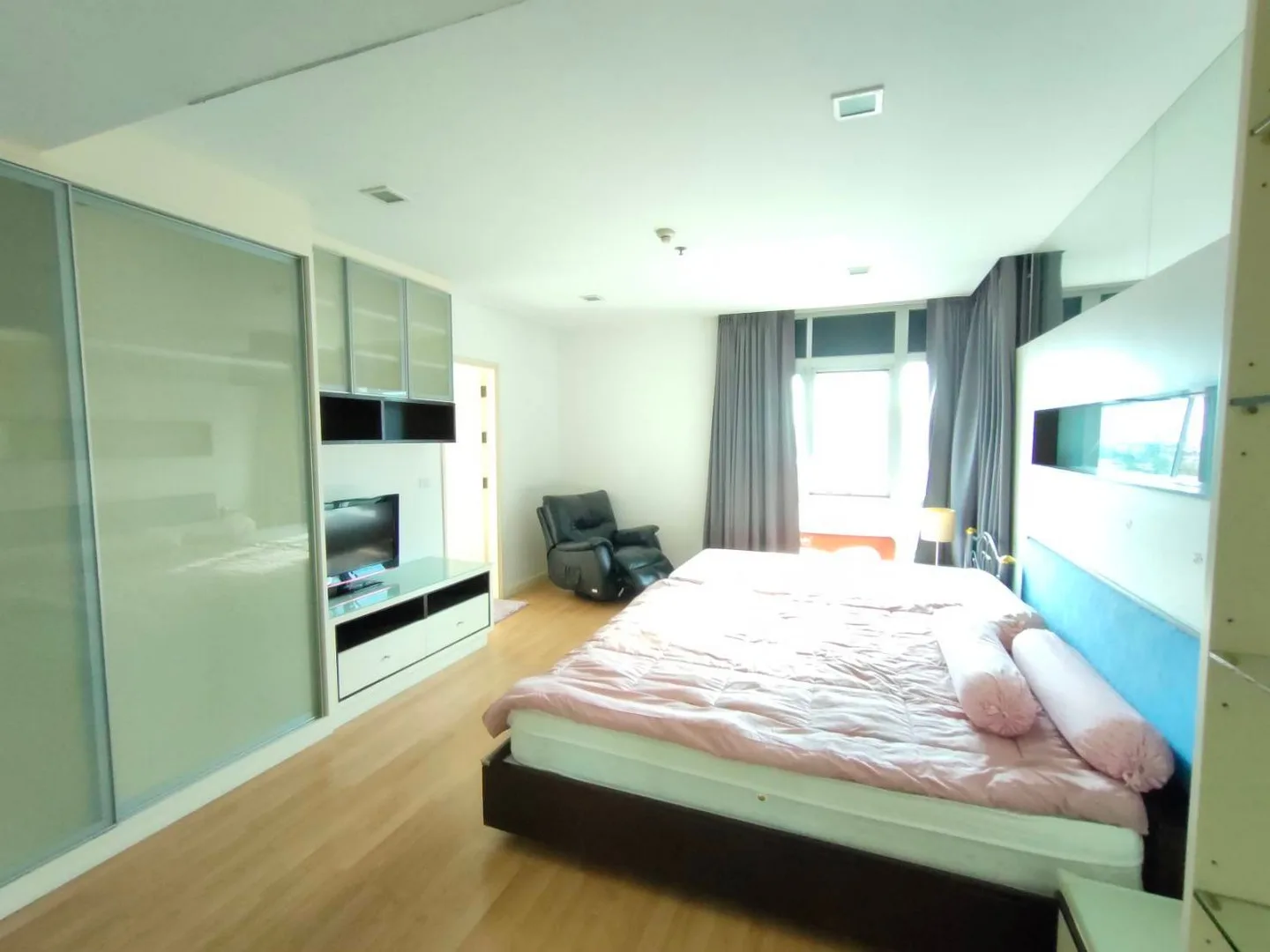 Property photos for Nusasiri Grand