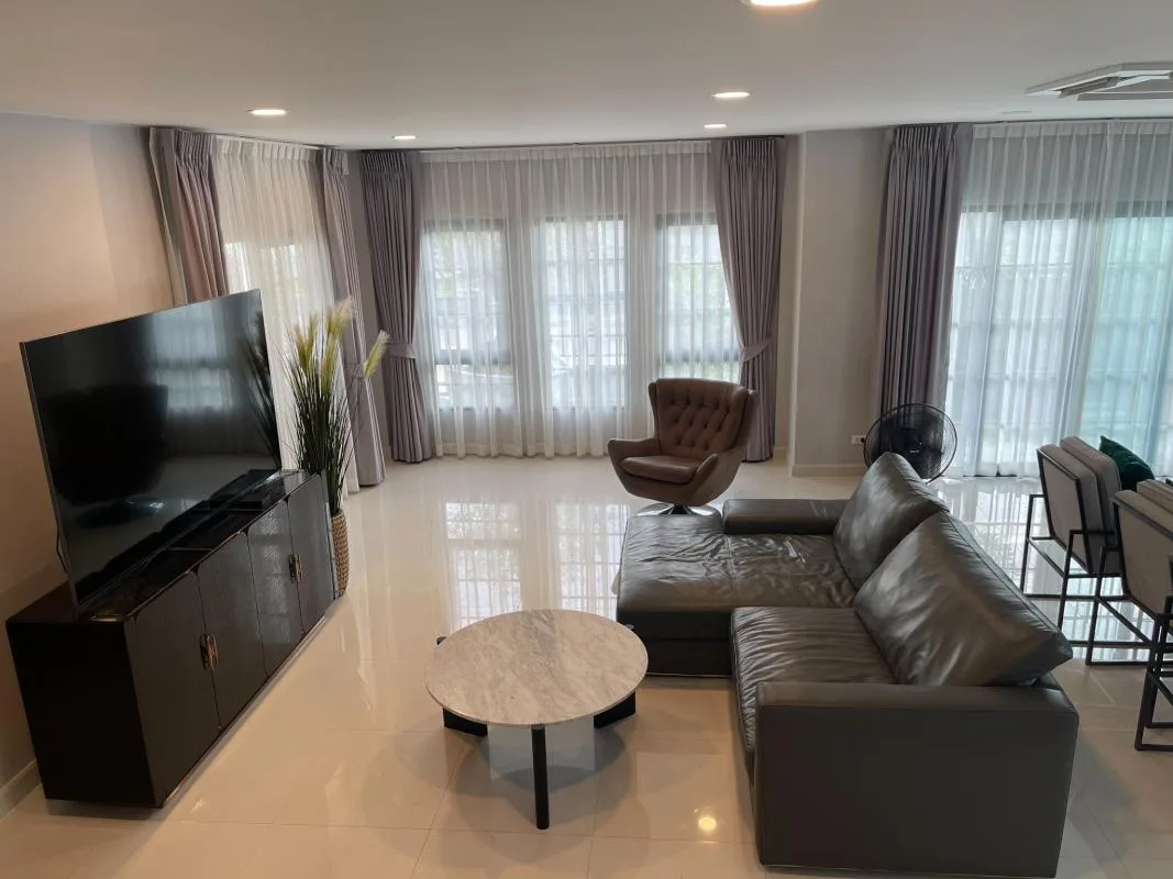 Property photos for Centro Bangna - Km.7