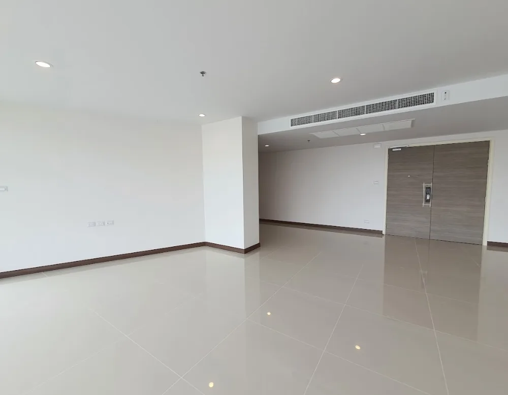Property photos for Supalai Riva Grande
