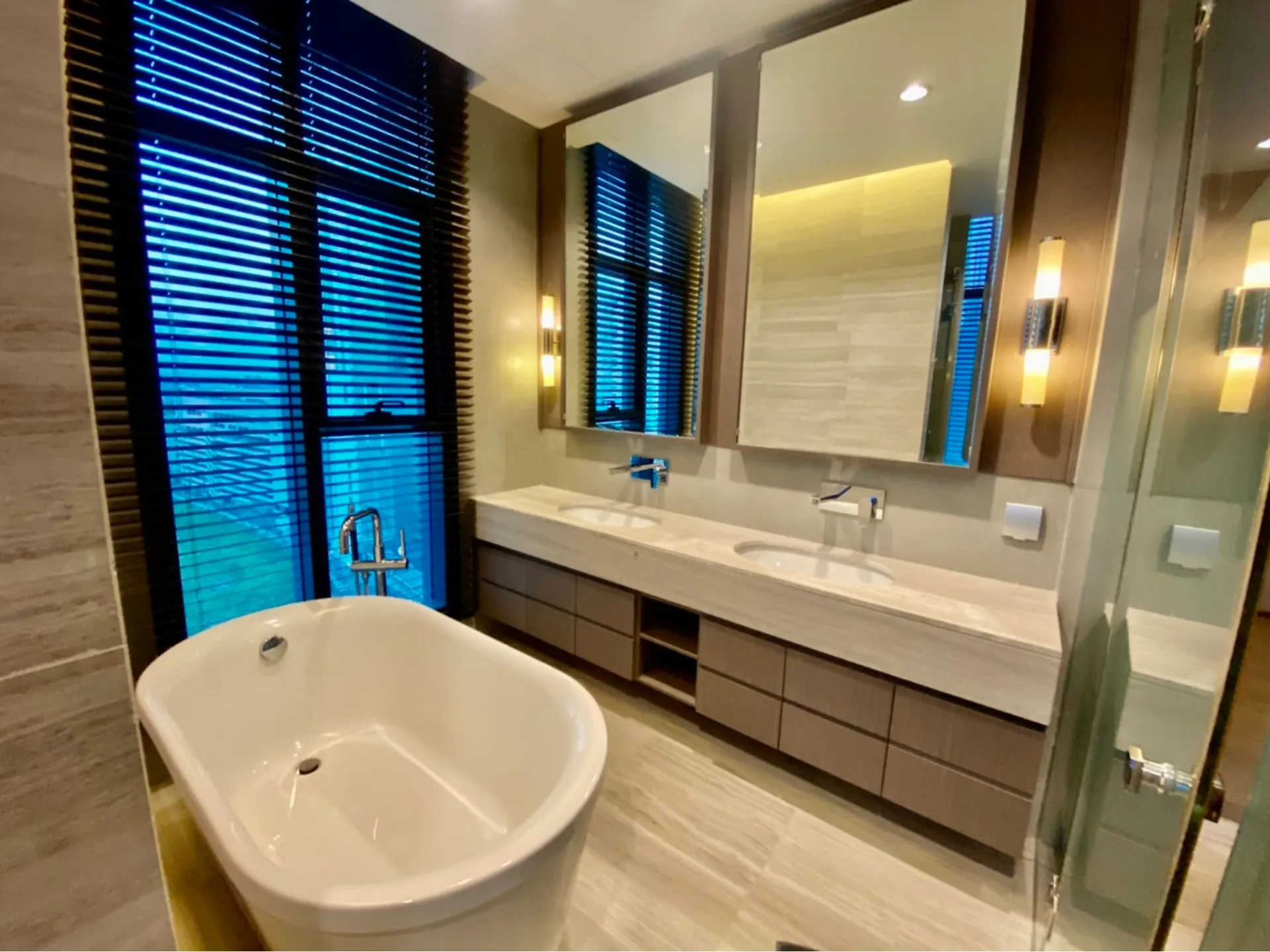 Property photos for The Diplomat Sathorn