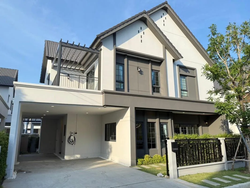 Property photos for Centro Bangna - Km.7