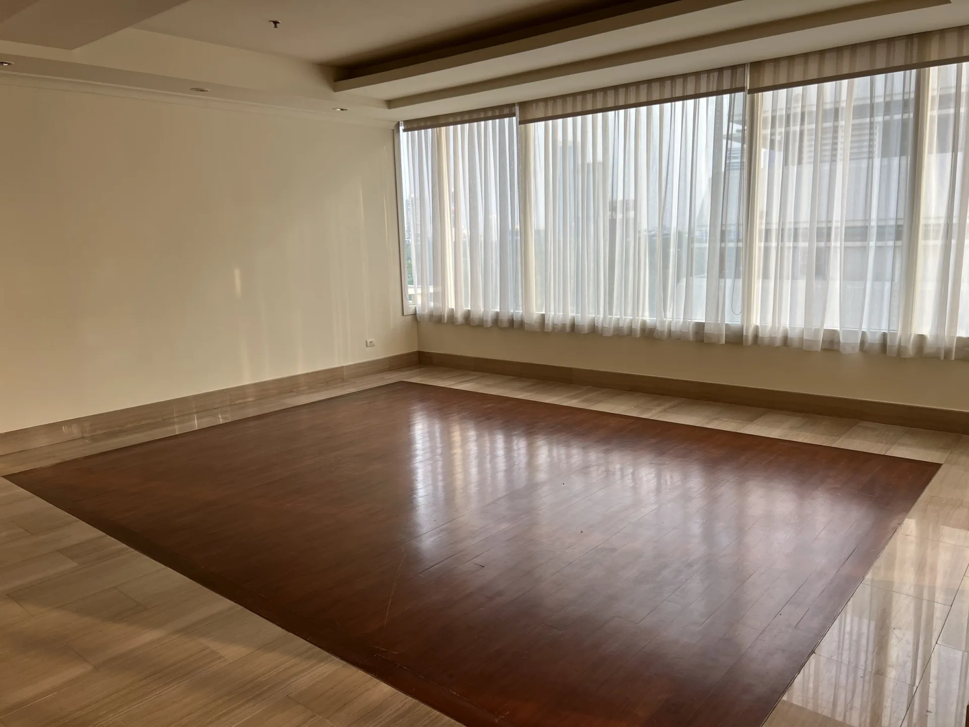 Property photos for Baan Ratchadamri