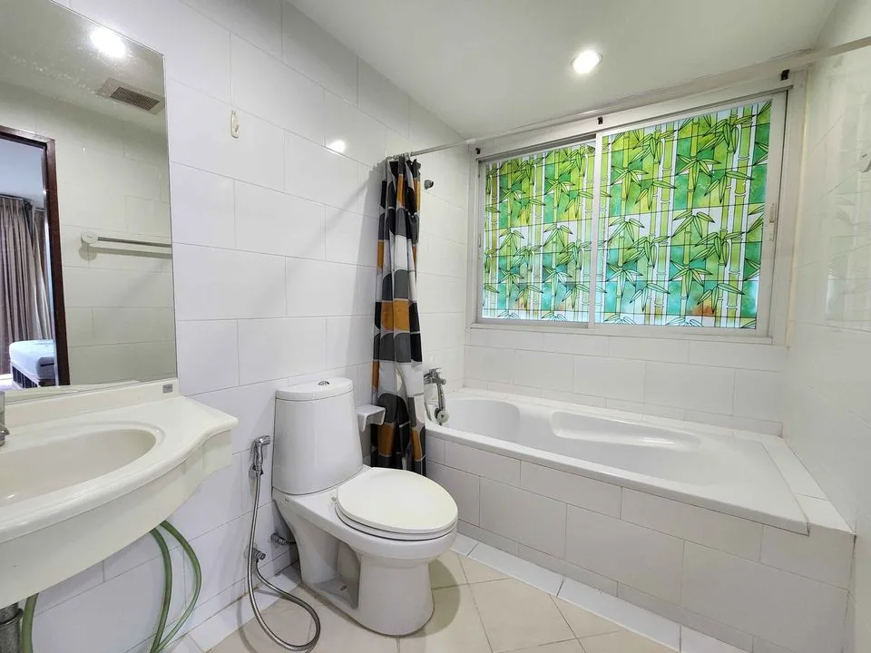 Property photos for PG Rama IX
