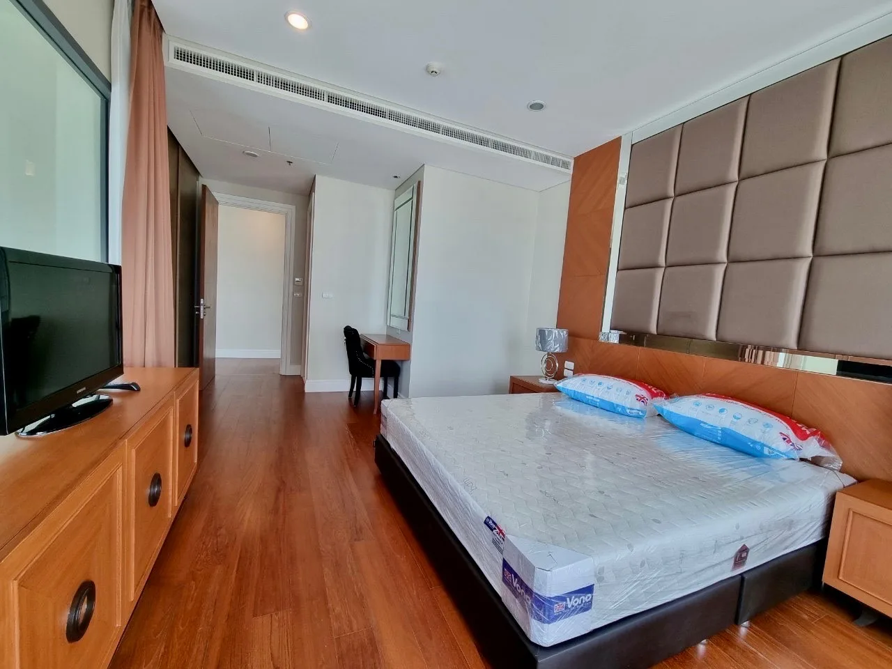 Property photos for Bright Sukhumvit 24