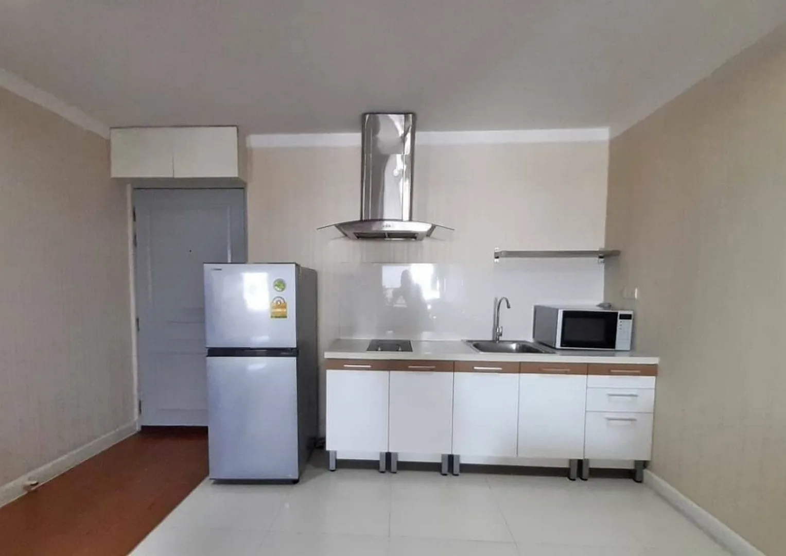 Property photos for The Waterford Diamond