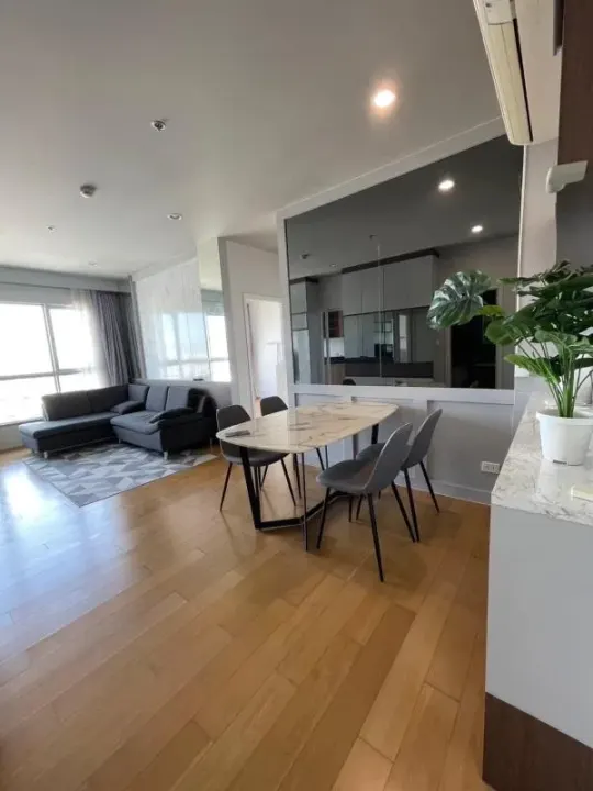 Property photos for Hive Sathorn