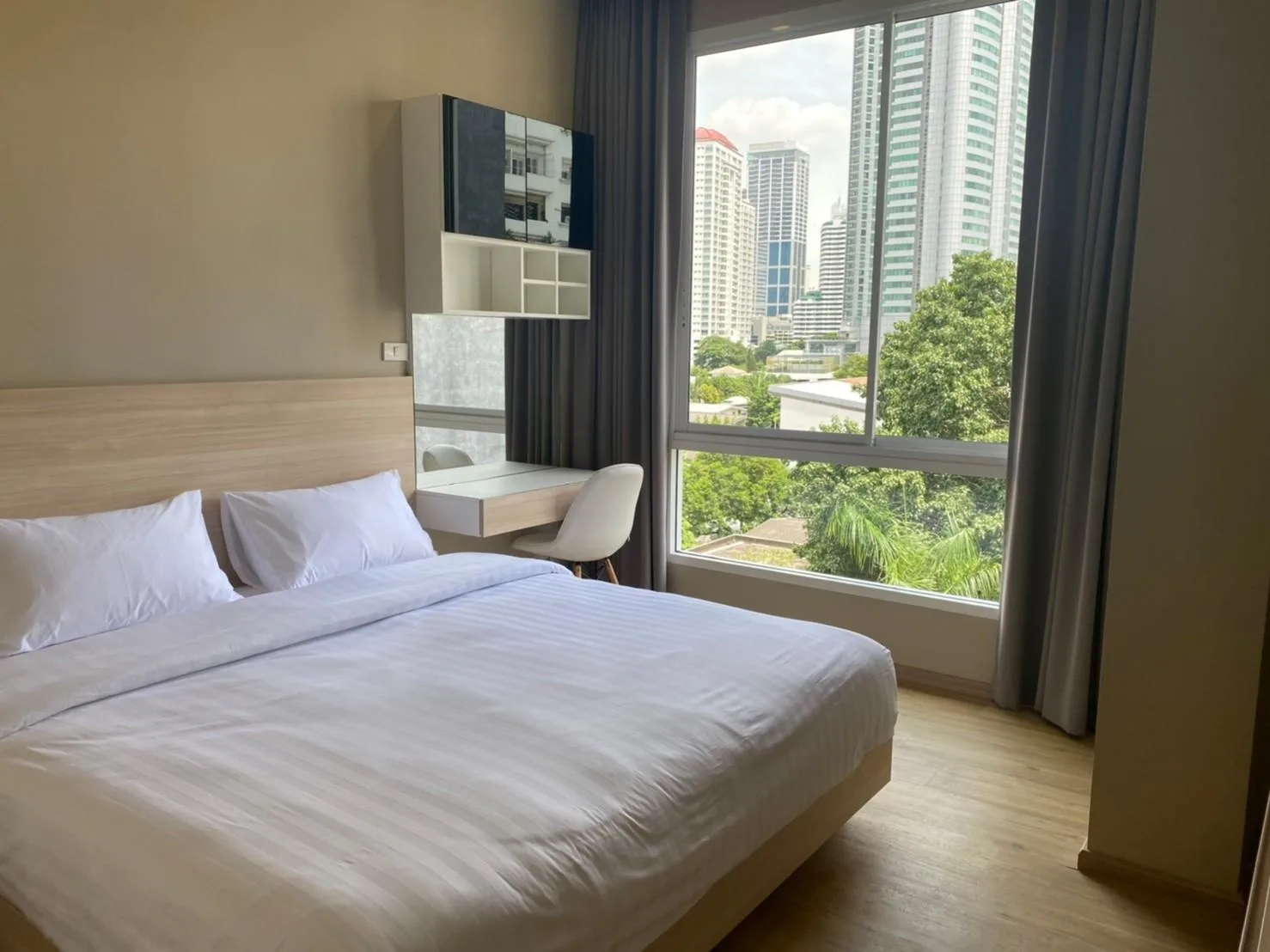 Property photos for Quartz Residence