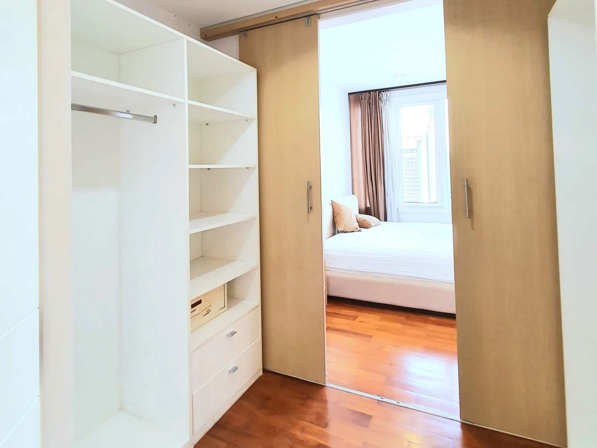 Property photos for Baan Siri 24