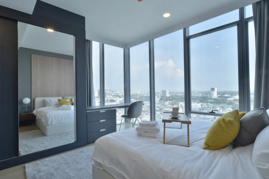 Property photos for Siamese Exclusive Queens