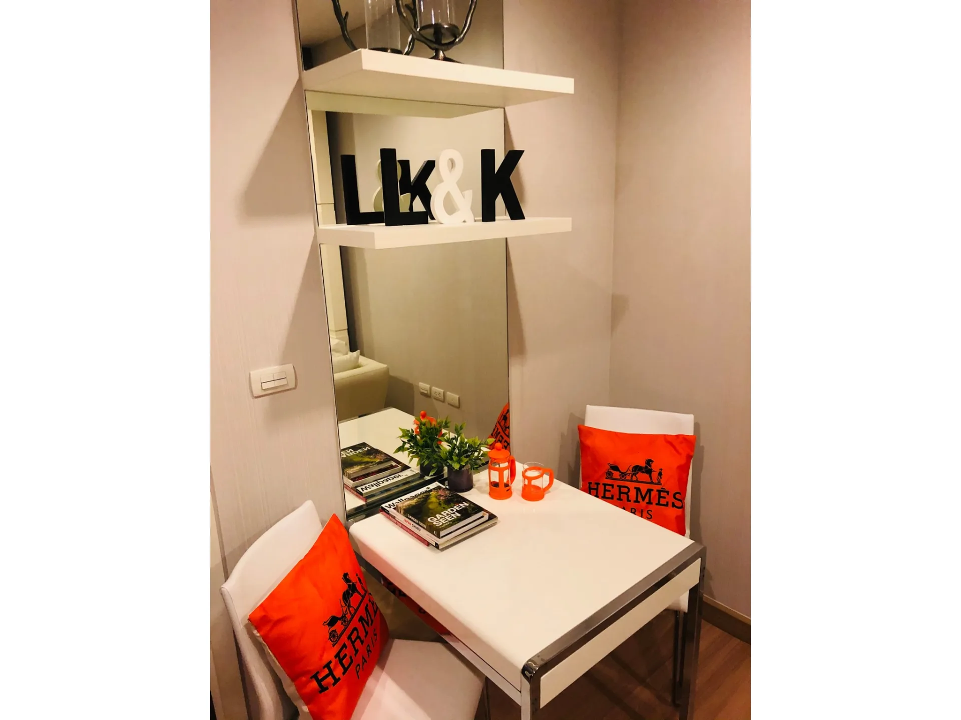 Property photos for Urbano Absolute Sathon - Taksin