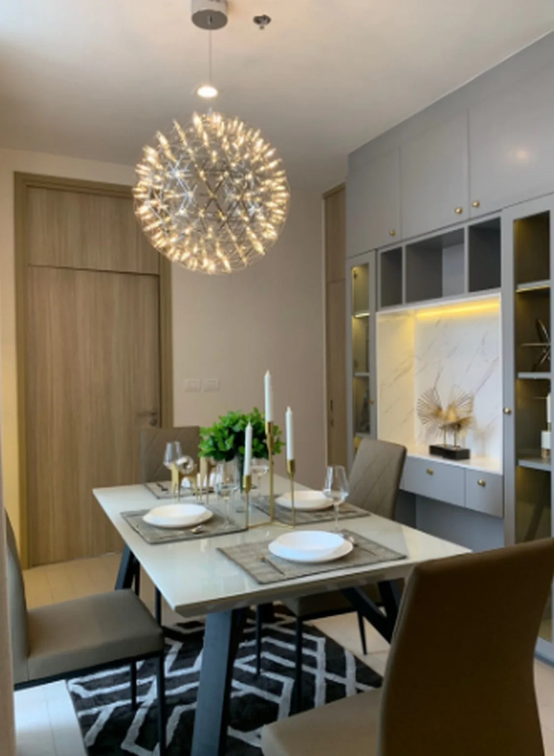 Property photos for Noble Ploenchit