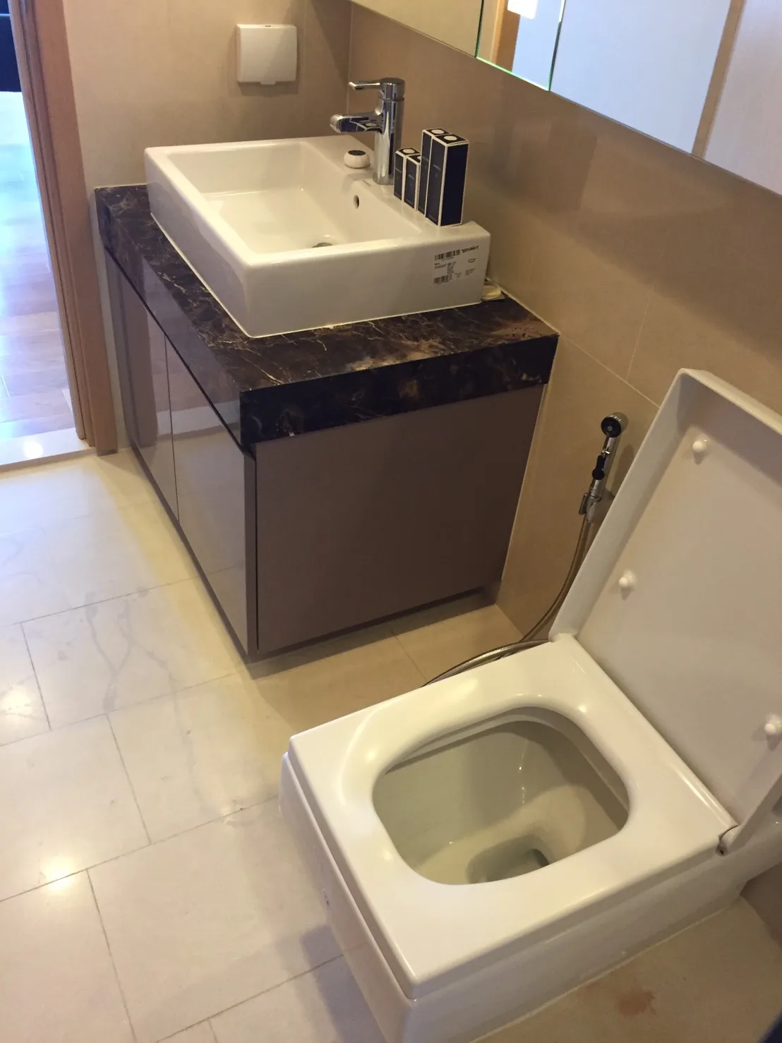 Property photos for Hyde Sukhumvit 13