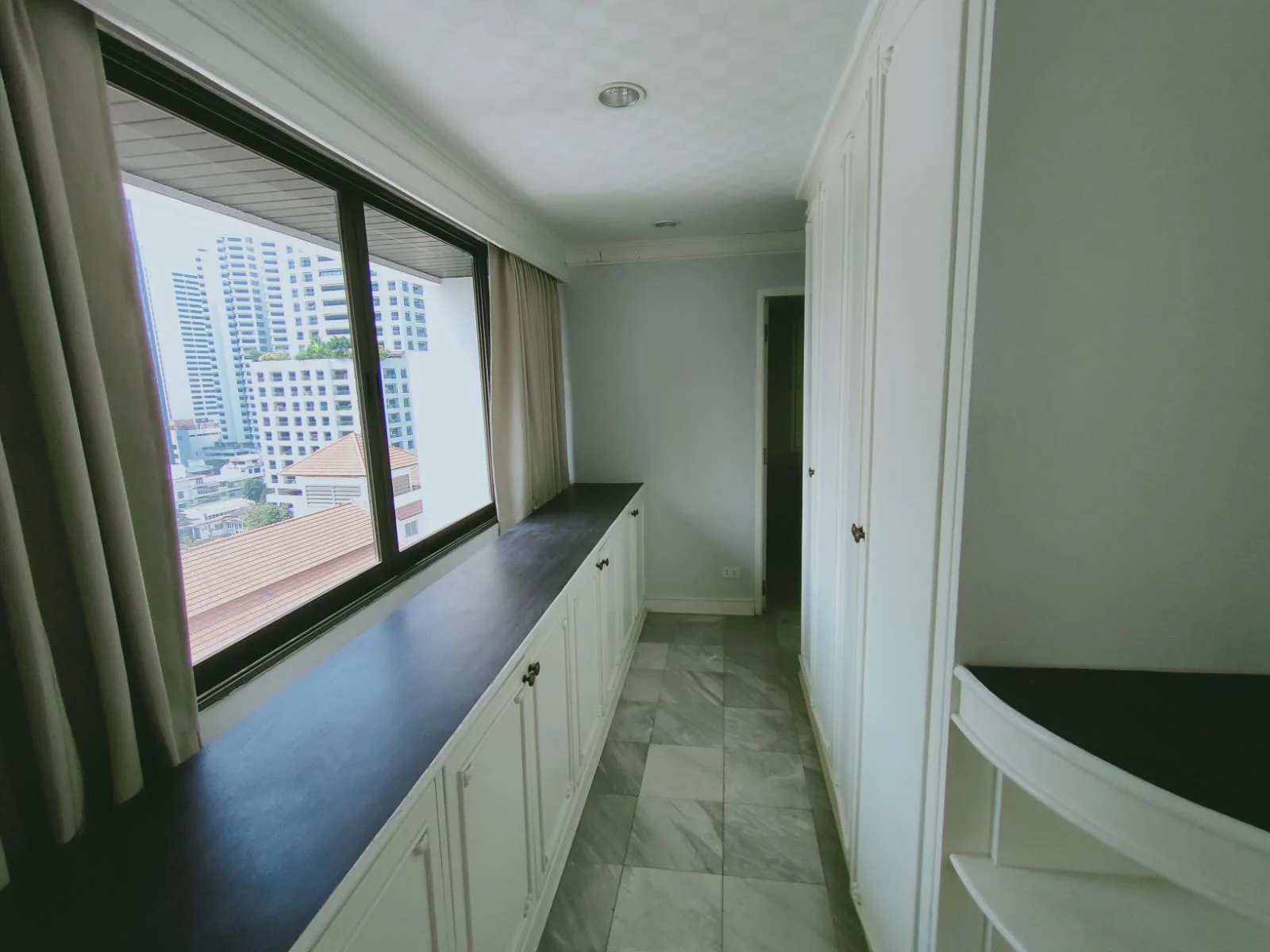Property photos for Beverly Tower Condo
