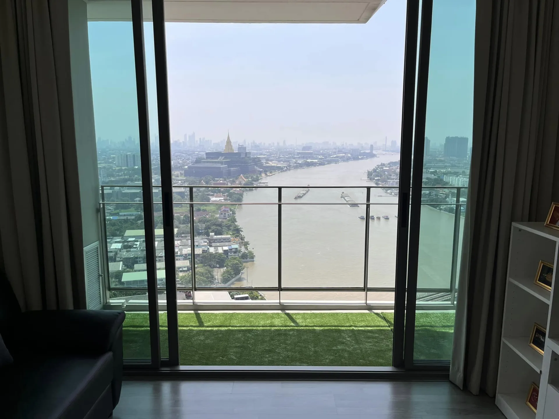 Property photos for 333 Riverside