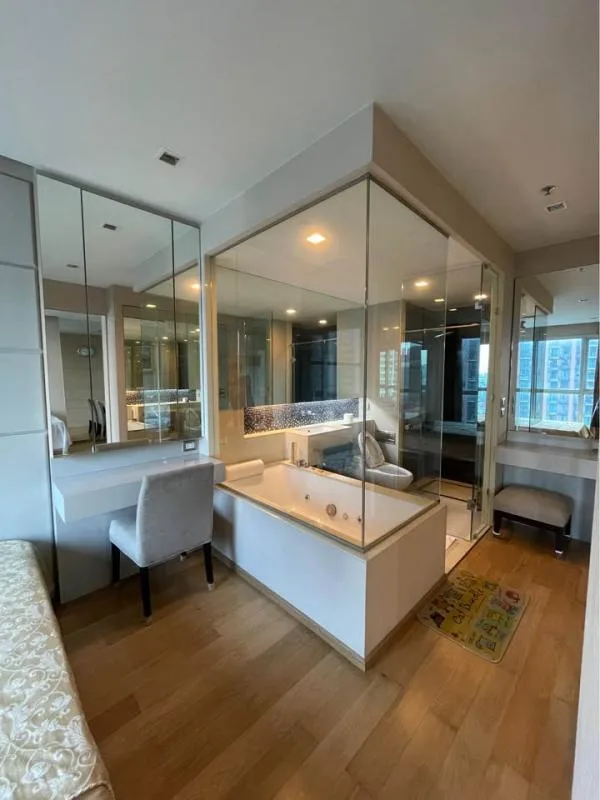 Property photos for The Address Asoke