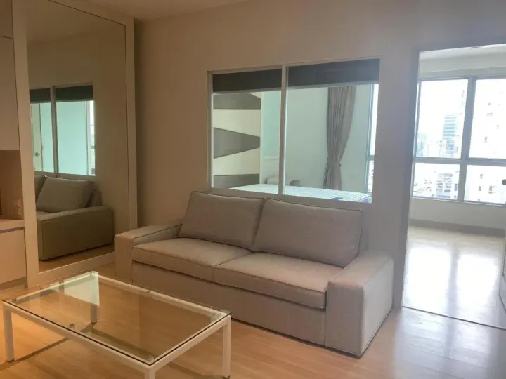 Property photos for Life Sathorn Sierra