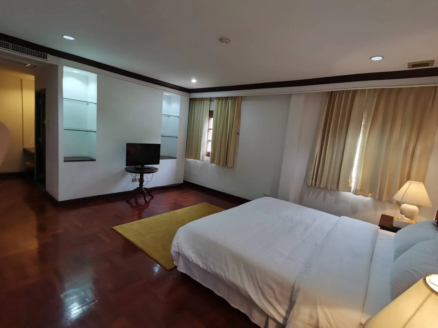 Property photos for Piya Place