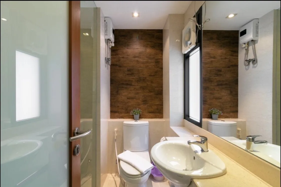 Property photos for Silom Forest