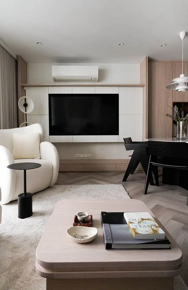 Property photos for The Address Pathumwan