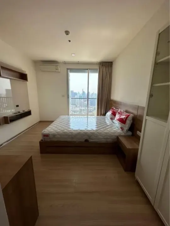 Property photos for Rhythm Phahol-Ari