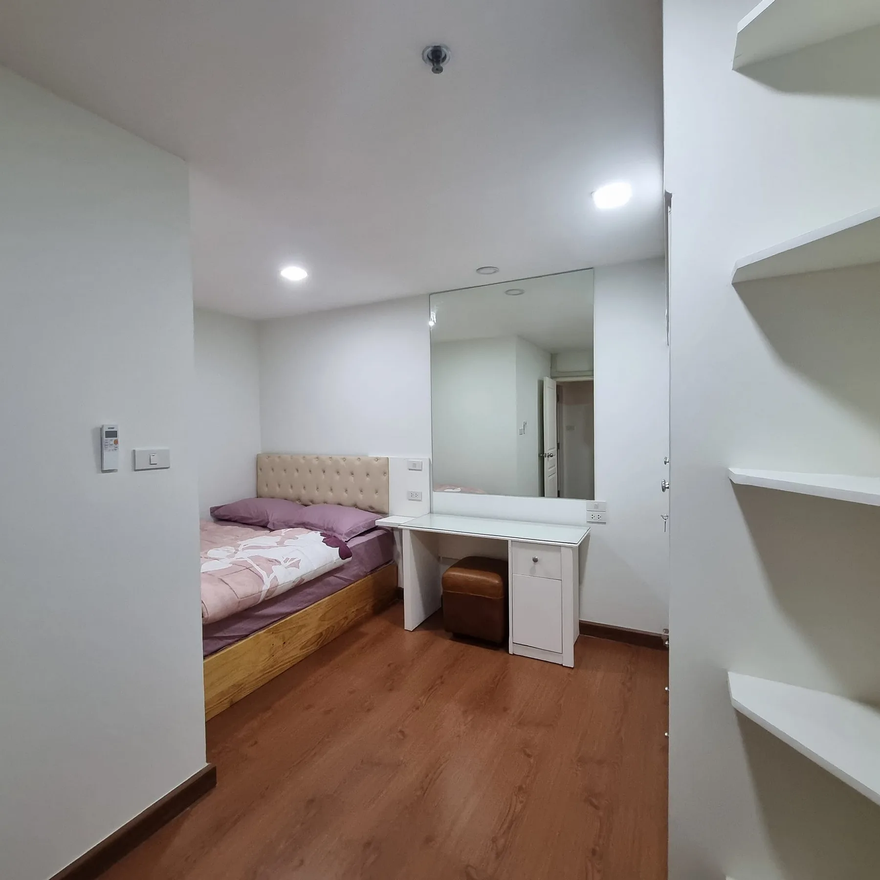 Property photos for The Waterford Diamond