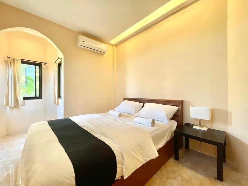 Property photos for Stacked Residence 2