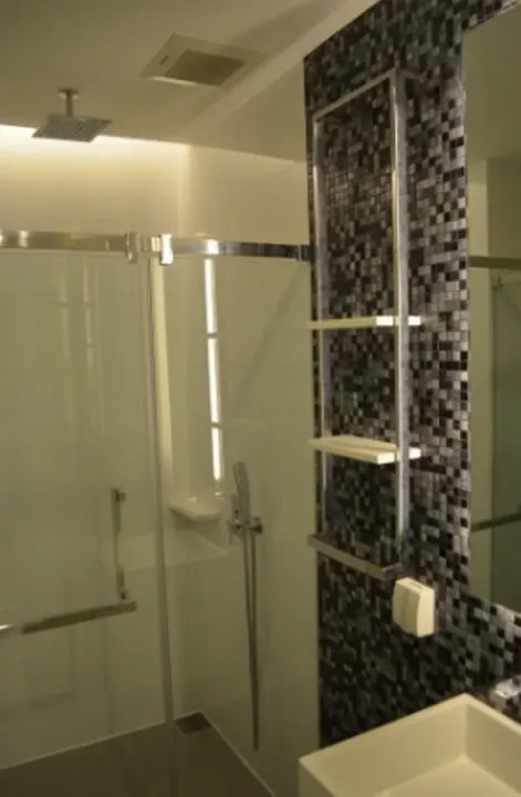 Property photos for The Room Sukhumvit 69