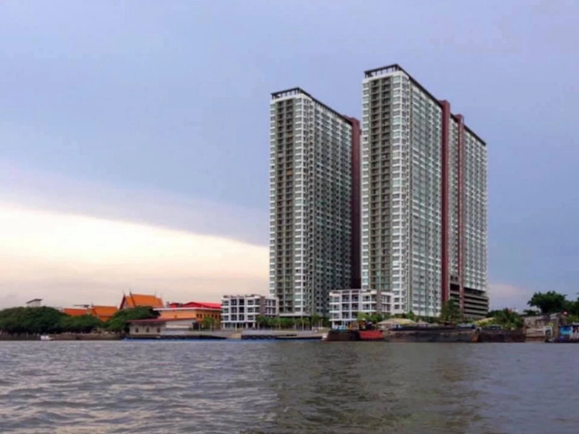 Property photos for Lumpini Park Riverside Rama 3