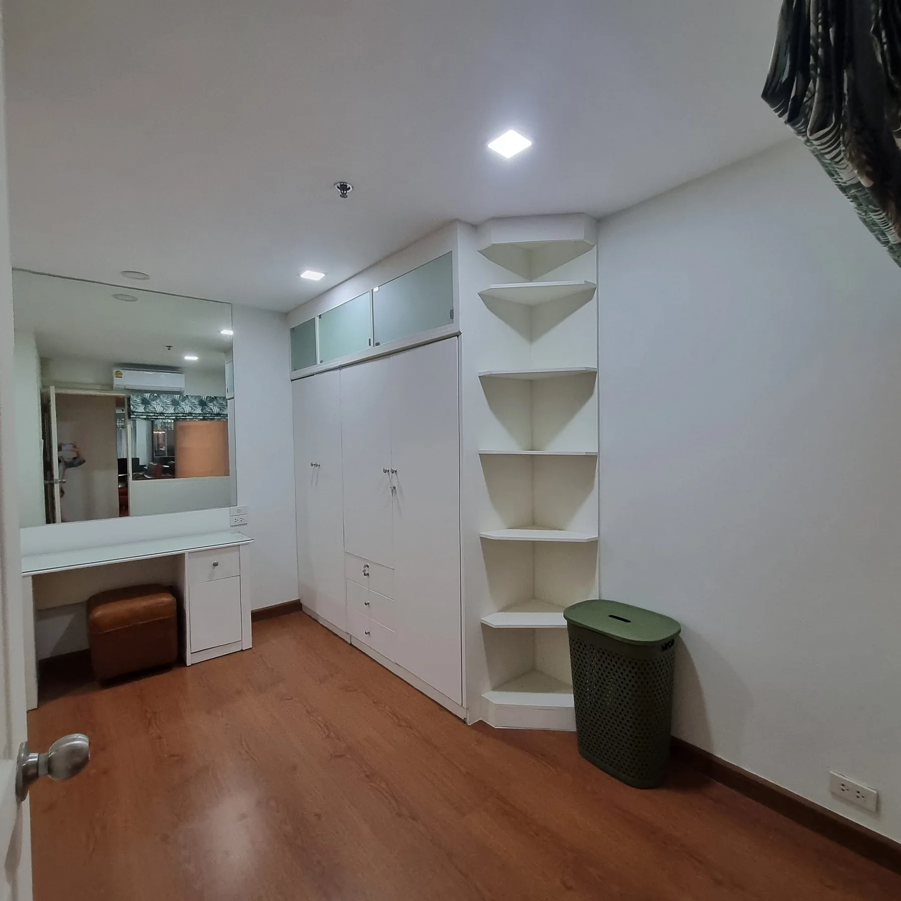Property photos for The Waterford Diamond