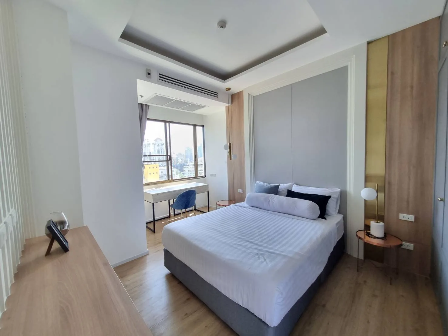 Property photos for The Pearl 49