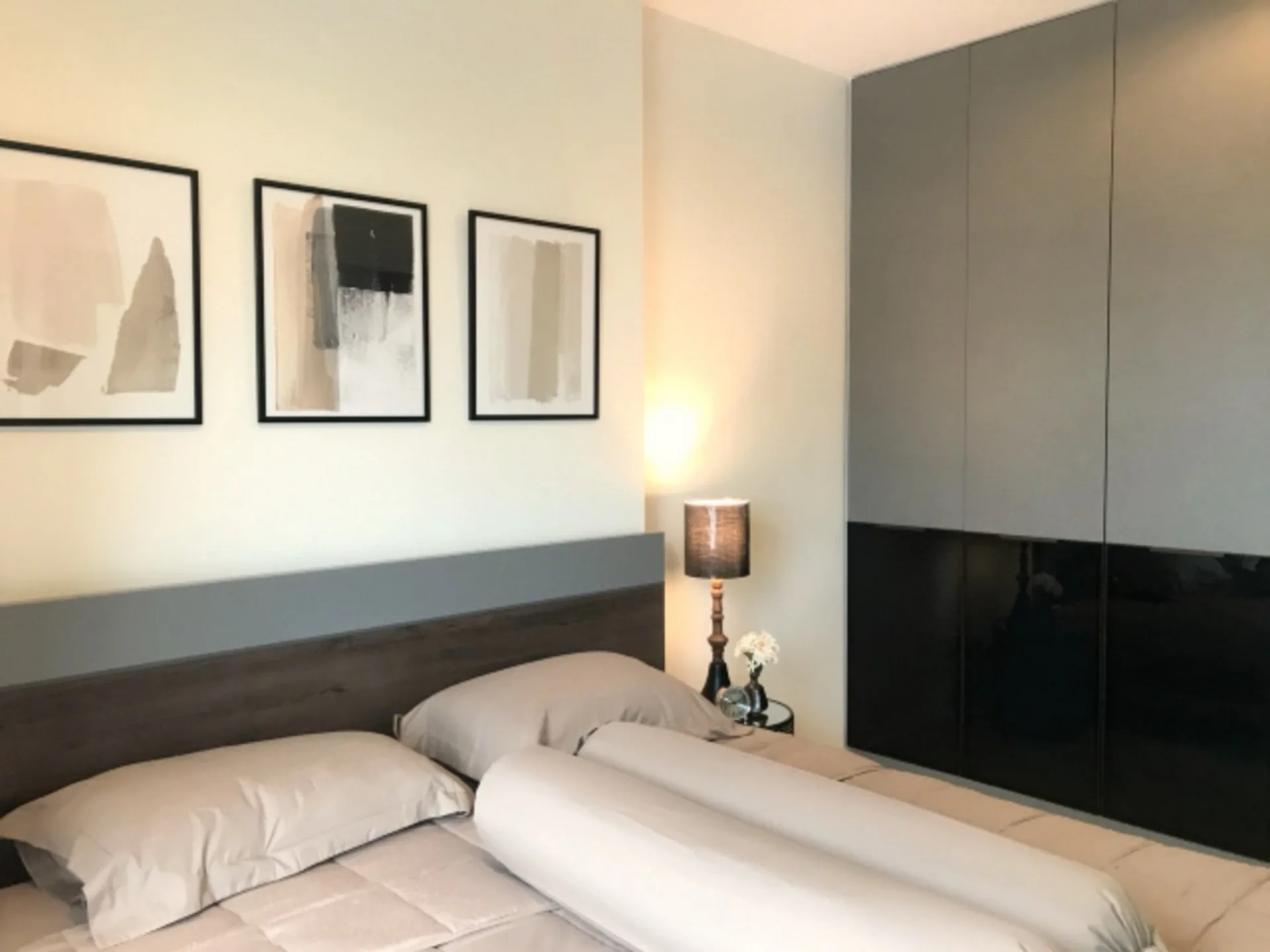 Property photos for The Key Sathorn - Charoenraj