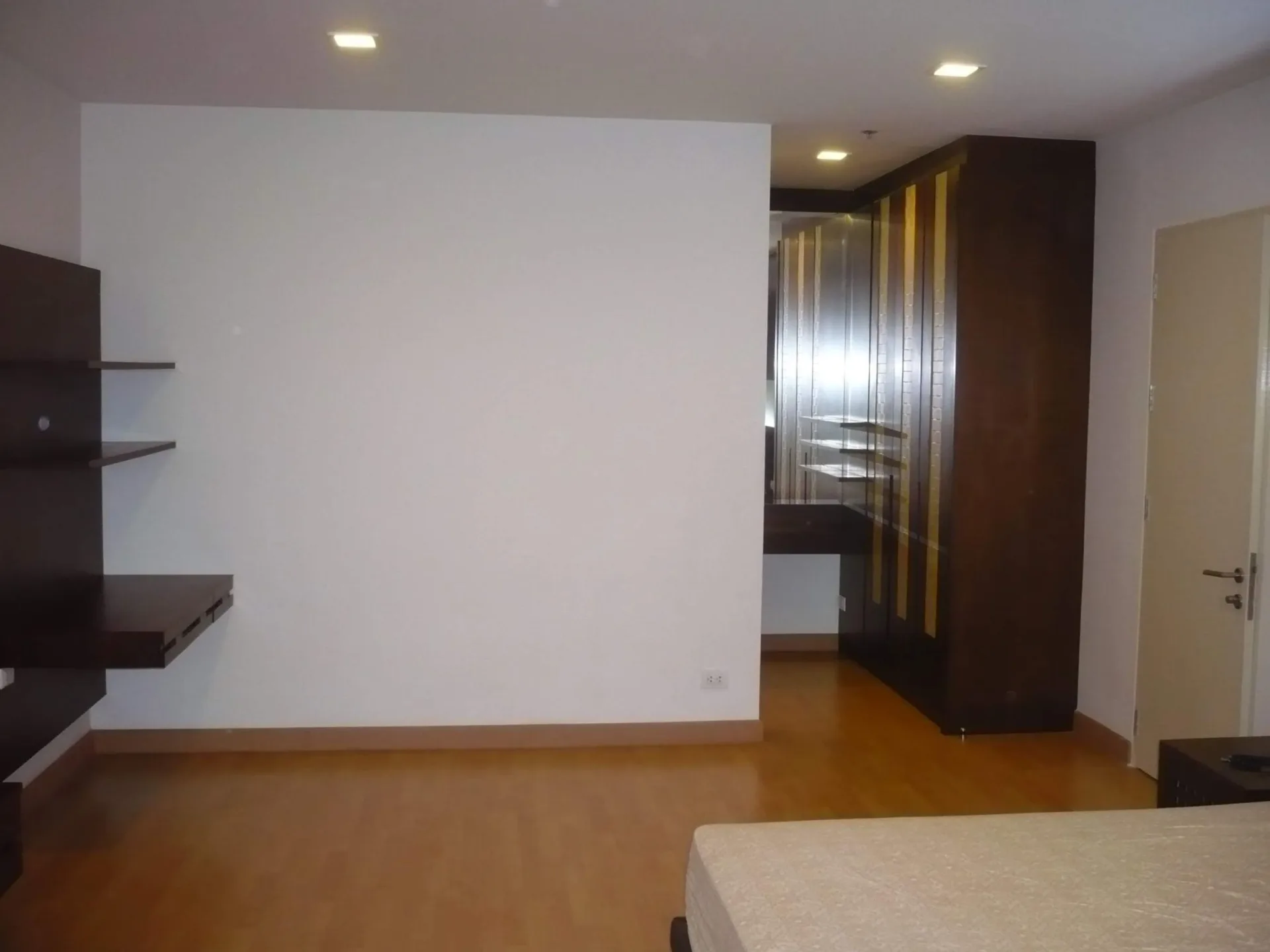 Property photos for Nusasiri Grand
