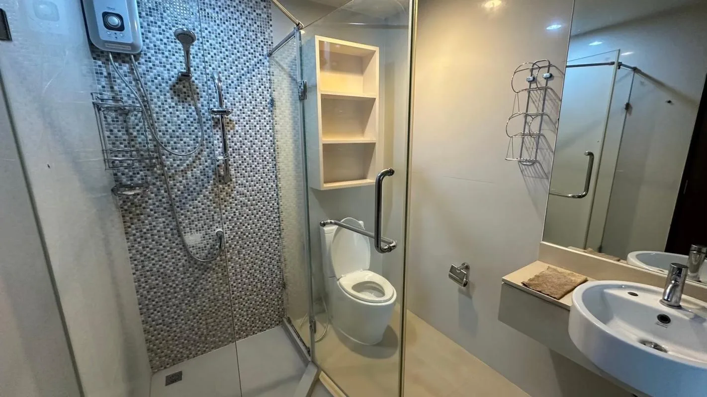 Property photos for The Rajdamri