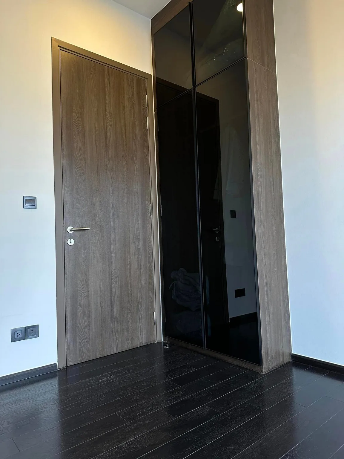 Property photos for Park Origin Thonglor